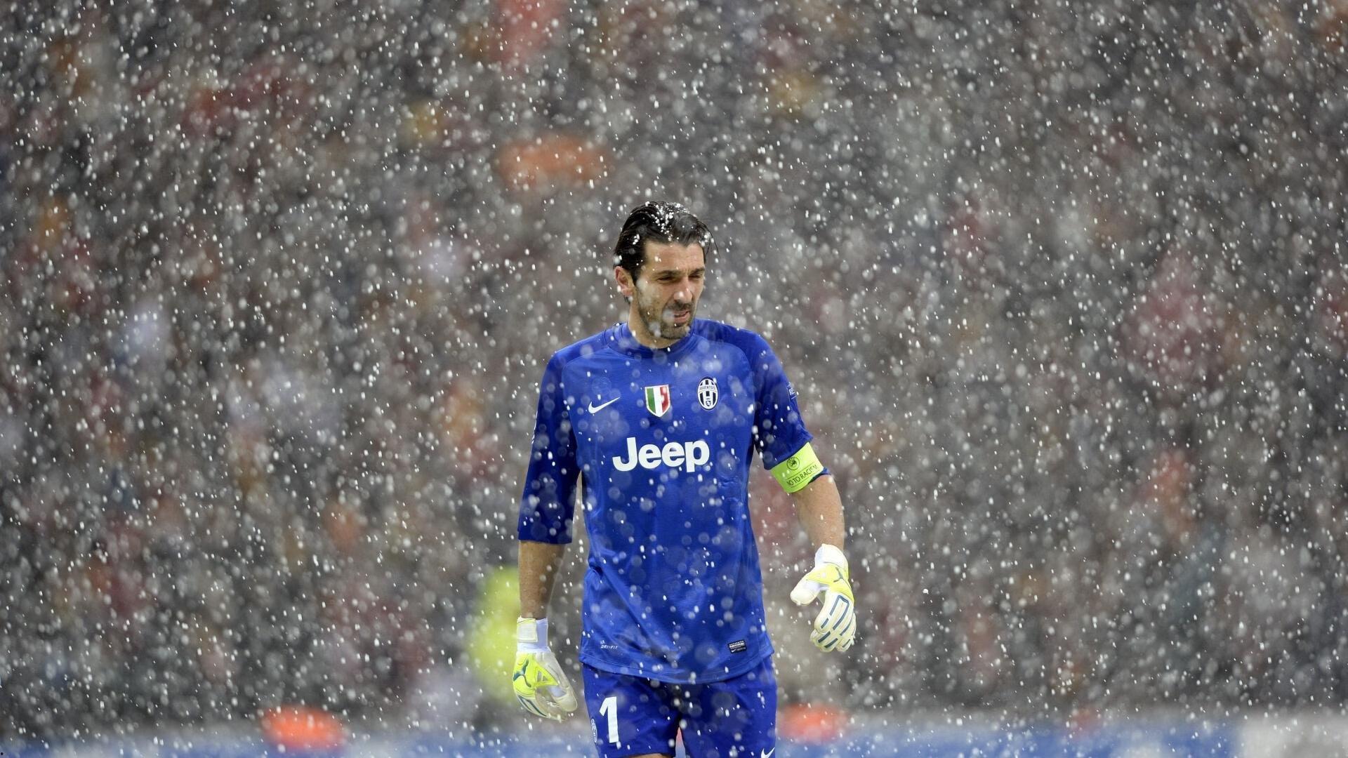 稳如磐石!胡金秋全场7投5中统治内线,率队豪取关键胜利